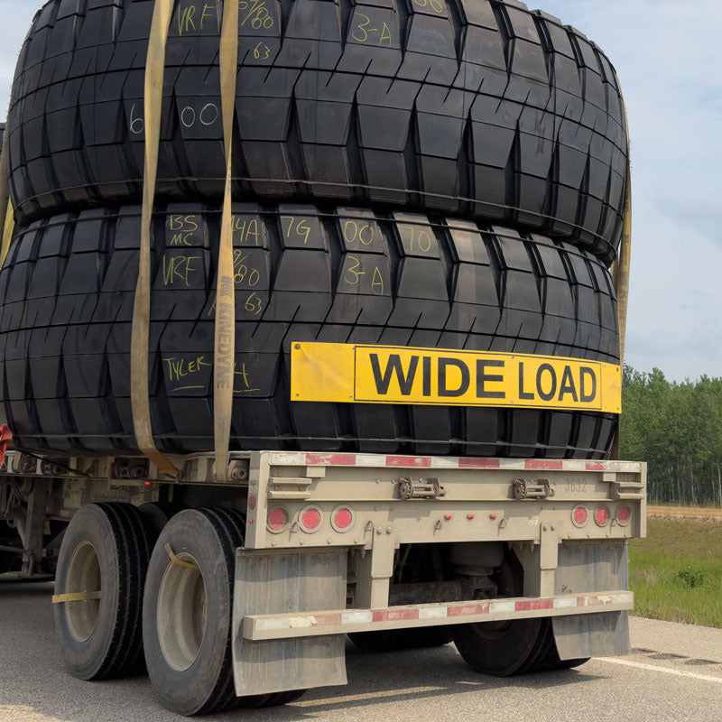 WIDE LOAD banner on trailer